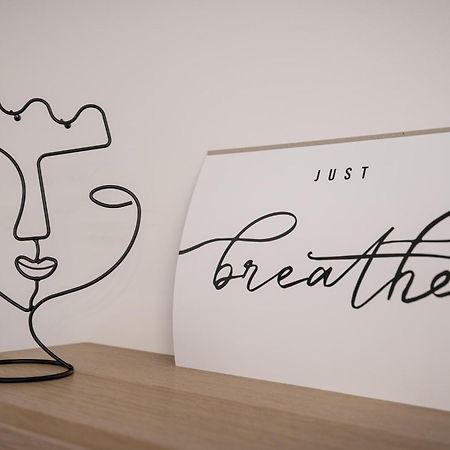 Heroes Square Apartment Будапеща Екстериор снимка