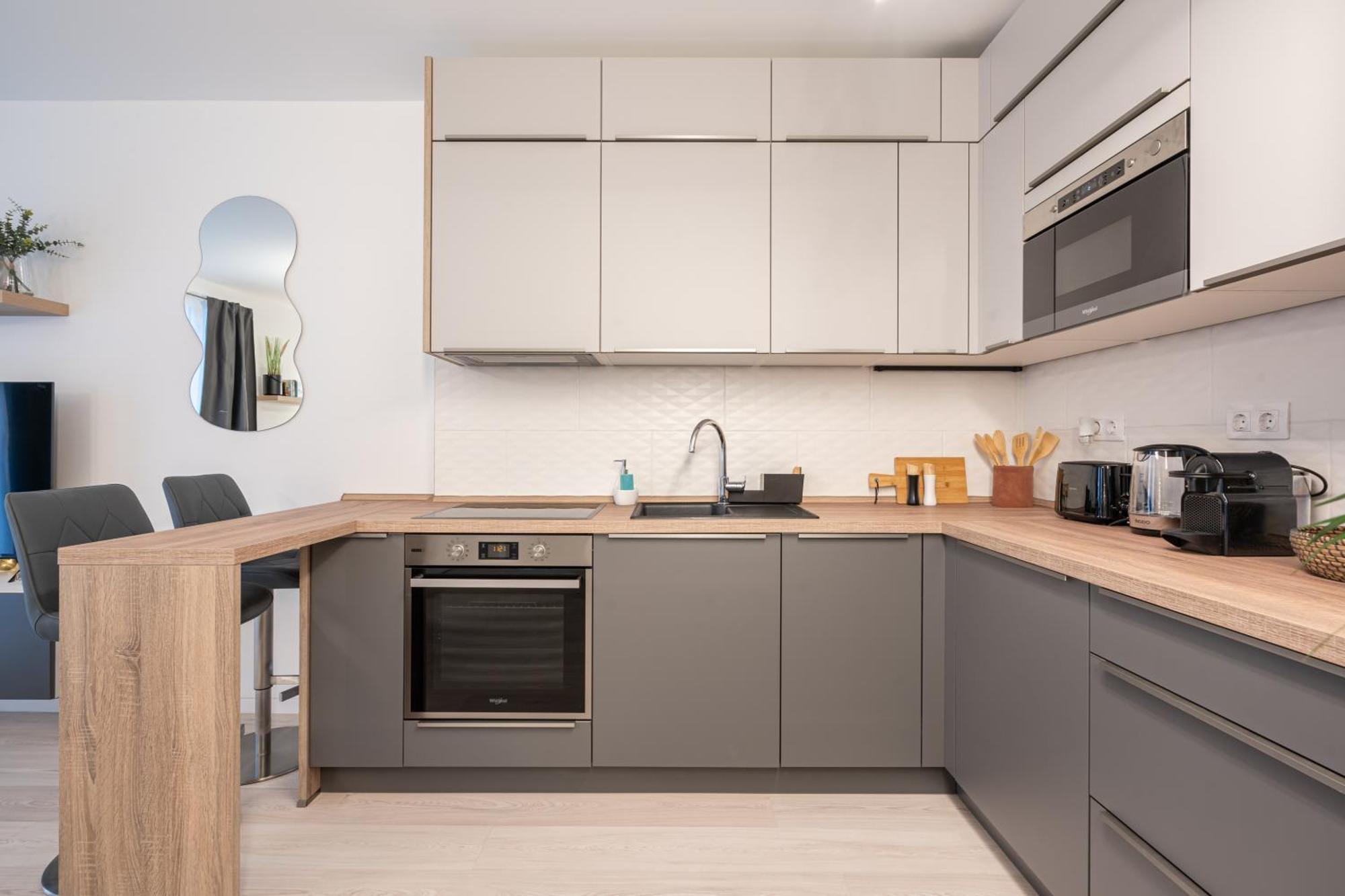Heroes Square Apartment Будапеща Екстериор снимка