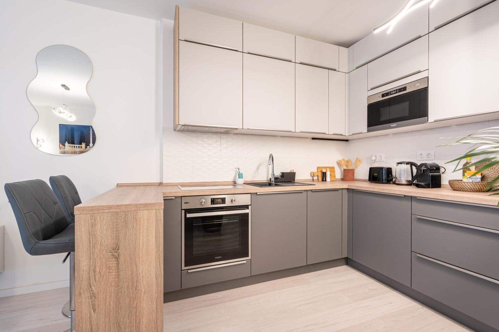 Heroes Square Apartment Будапеща Екстериор снимка