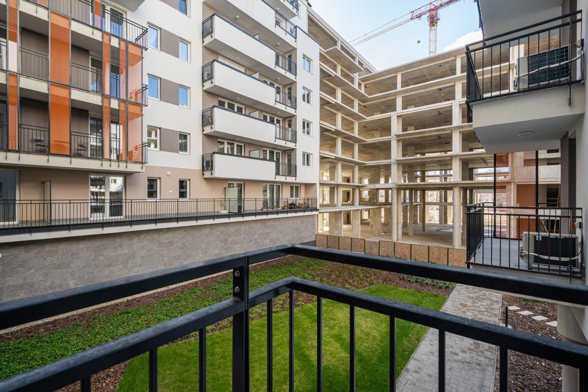 Heroes Square Apartment Будапеща Екстериор снимка