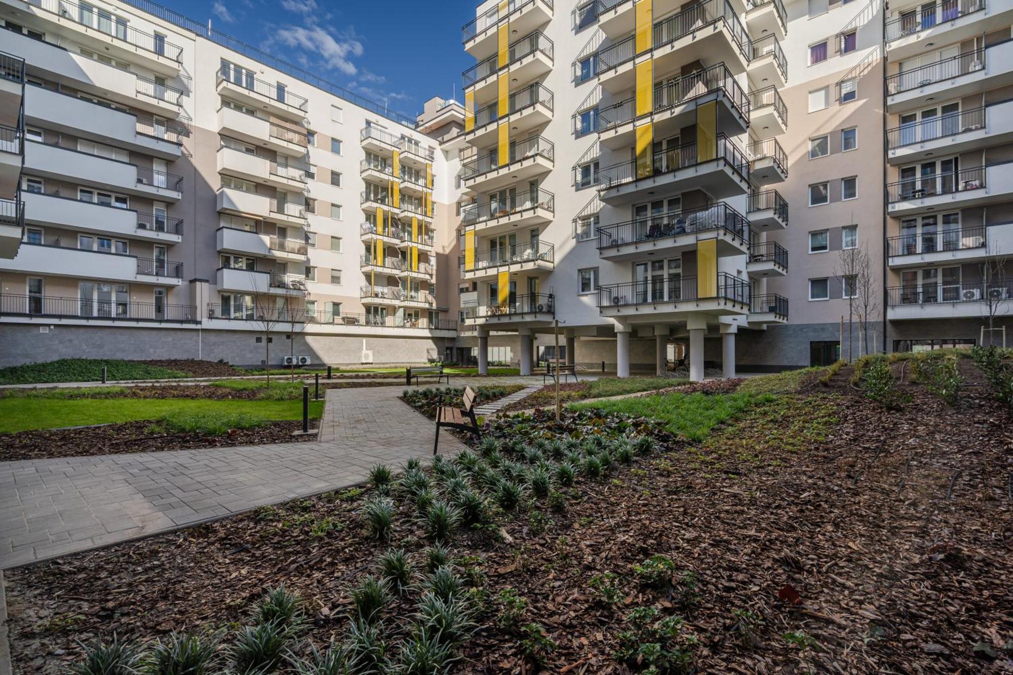 Heroes Square Apartment Будапеща Екстериор снимка